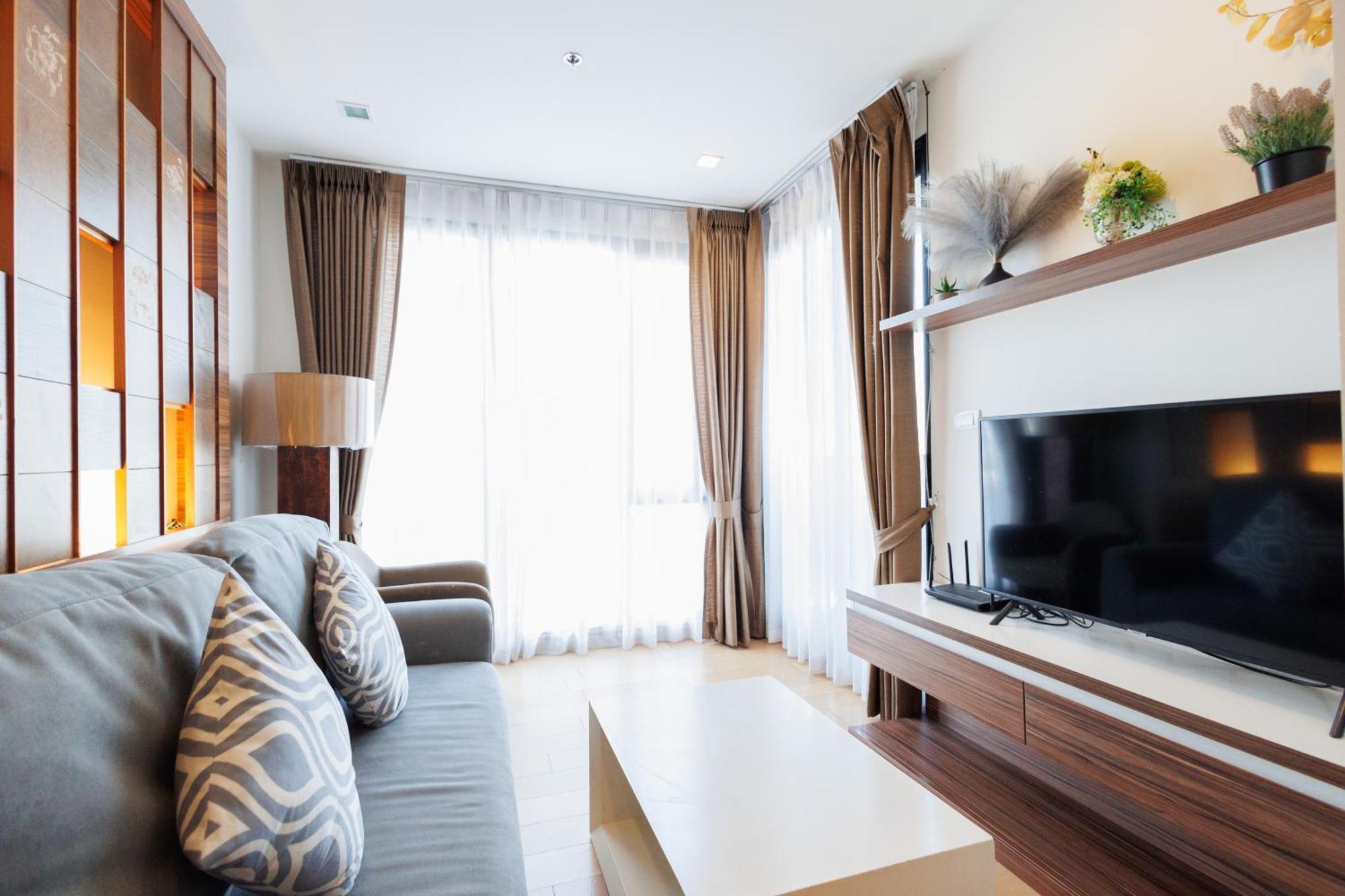 The Astra Condo City Center Чиангмай Экстерьер фото